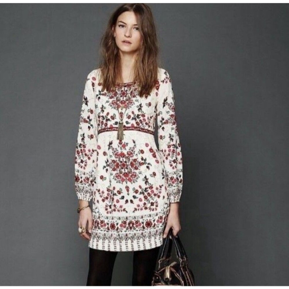 Free People Russian Doll Sequin Embroidery Floral Dress Size 0 Boho Folklore